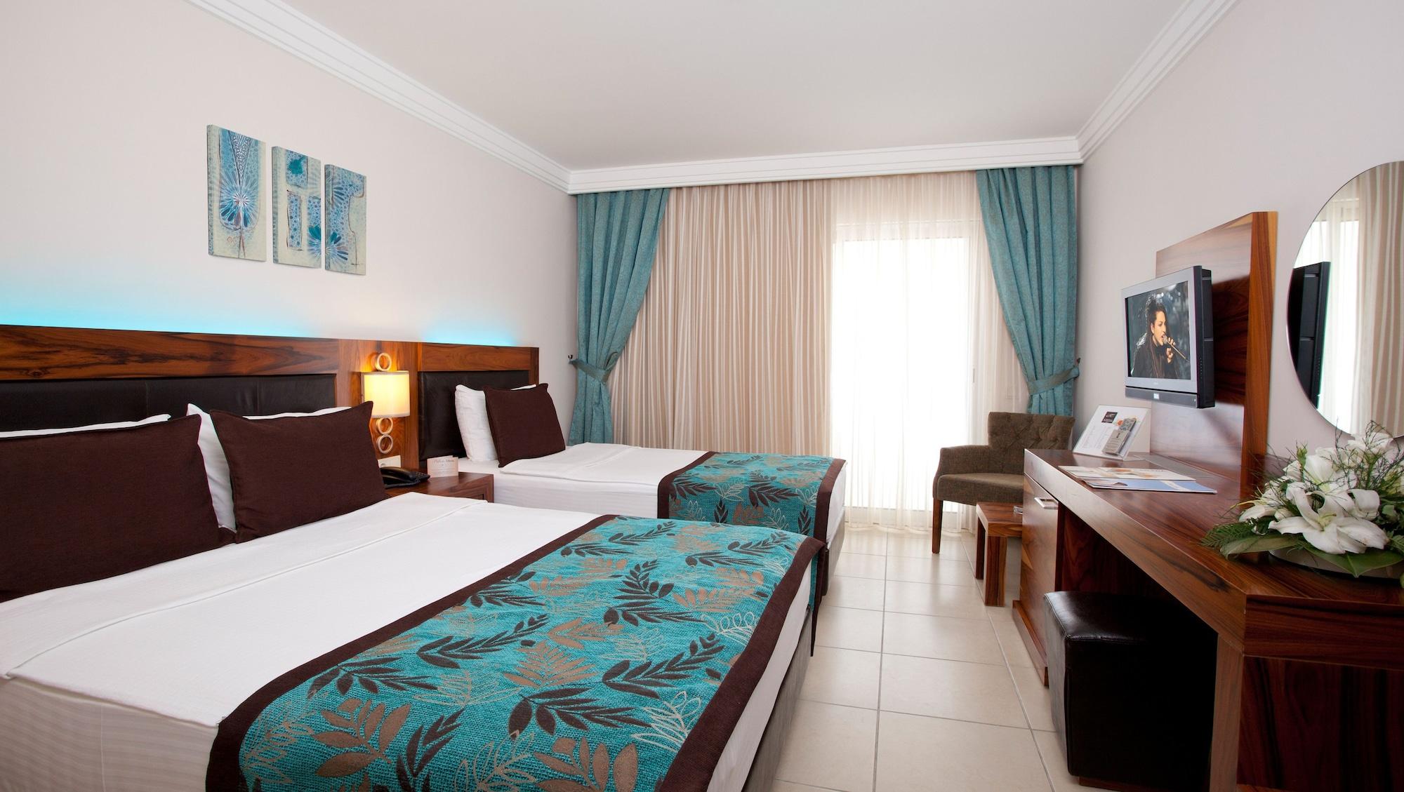 אלאניה Xperia Grand Bali Hotel (Adults Only) מראה חיצוני תמונה