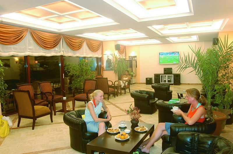 אלאניה Xperia Grand Bali Hotel (Adults Only) מראה חיצוני תמונה