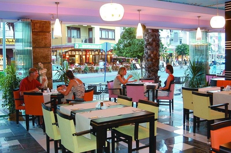 אלאניה Xperia Grand Bali Hotel (Adults Only) מראה חיצוני תמונה